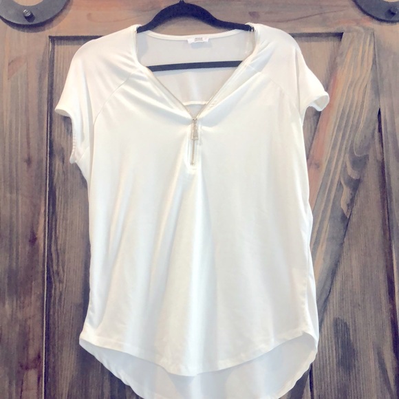White V Neck T-shirt with gold zipper - Picture 1 of 2
